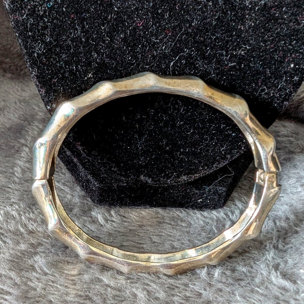 VINTAGE SILVER TONE TWISTED LOOK HINGED MAGNETIC CLOSURE #7